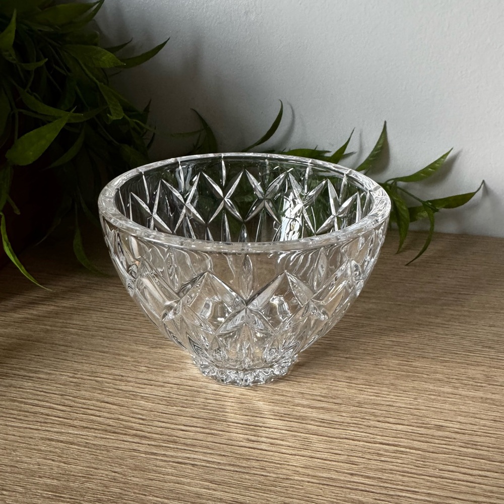 Elegant Waterford Clear Crystal Bowl